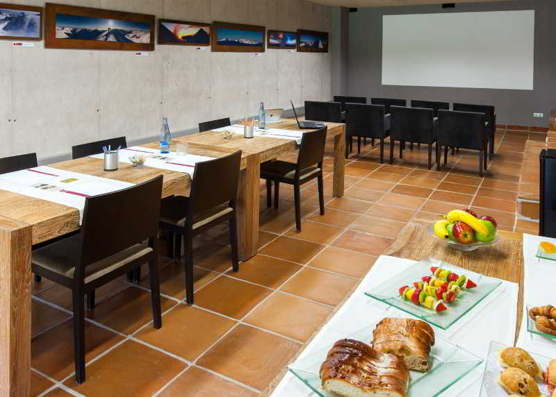 Hotel Rural-Spa Resguard Dels Vents Ribes De Freser Exterior photo